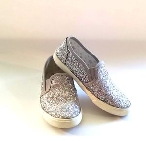 Comfy and Super Fun Toddler Girls Glitter Slip-On Sneakers